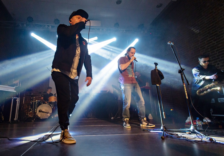 Kaliber 44. Strzał w dziesiątkę zdjęcie nr 297118