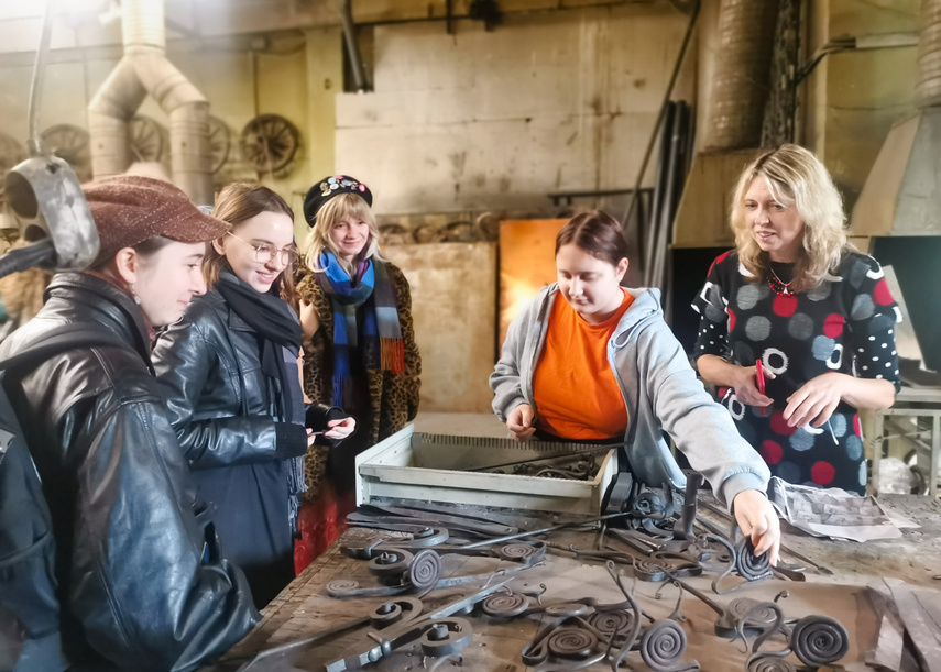 Międzynarodowo w Liceum Sztuk Plastycznych zdjęcie nr 297659