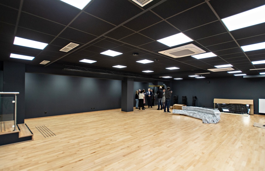 Teatr nasz widziałem ogromny zdjęcie nr 298218