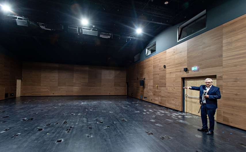 Teatr nasz widziałem ogromny zdjęcie nr 298222