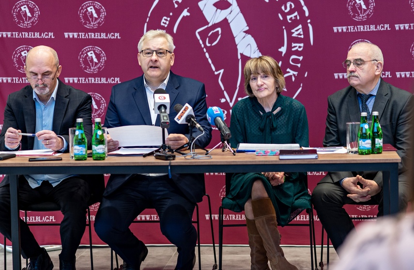 Teatr nasz widziałem ogromny zdjęcie nr 298212