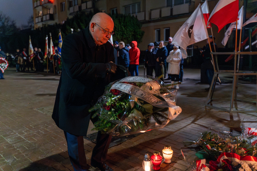 "Strzelano do swojego społeczeństwa". Solidarnościowe obchody Grudnia 1970 zdjęcie nr 298493