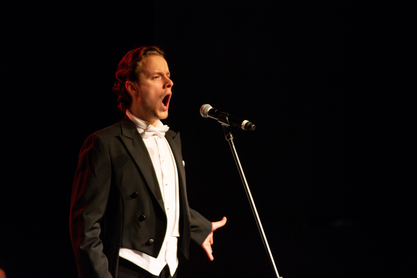 Muzyczny wieczór z operetką zdjęcie nr 299674