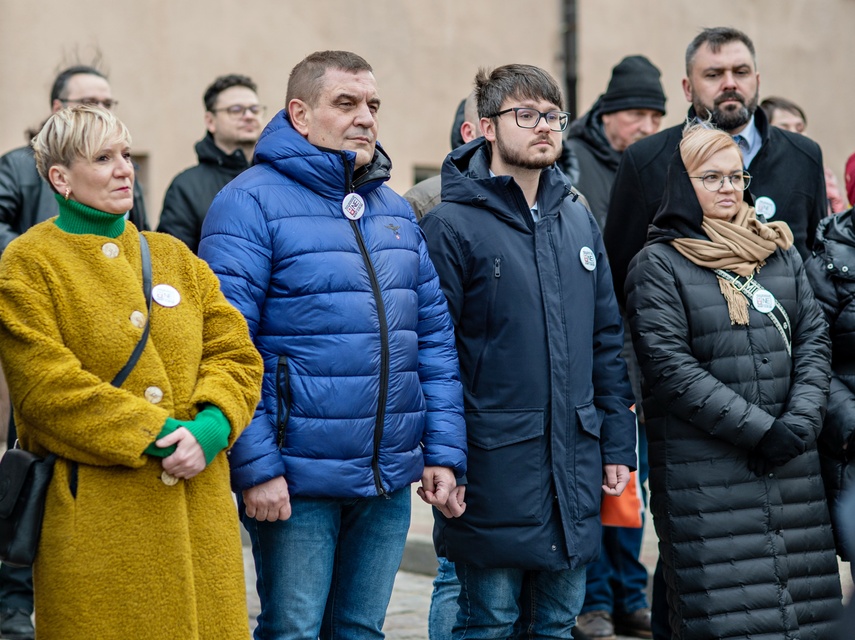 Rzecznik ogłasza swój start w wyborach na prezydenta zdjęcie nr 301233