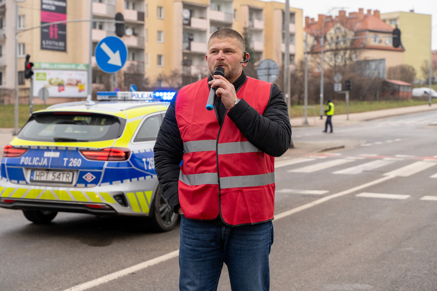 "Potrzebujemy konkretnych rozwiązań". Rolnicy protestowali na ulicach Elbląga zdjęcie nr 301559