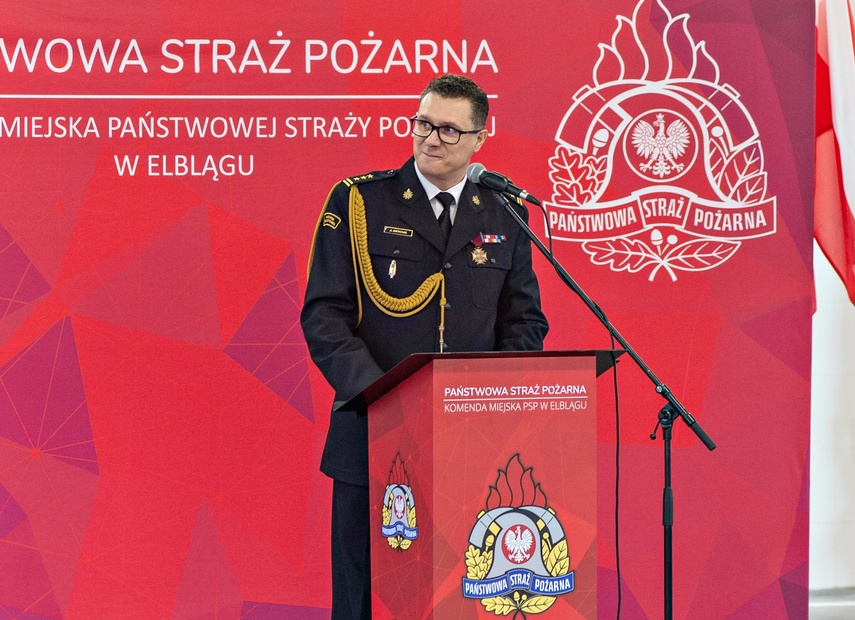 Komendant żegna się ze strażacką służbą zdjęcie nr 302579