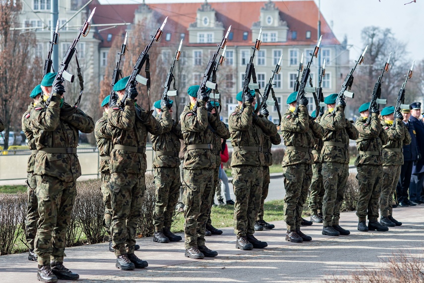 Elbląg pamięta o wyklętych i niezłomnych zdjęcie nr 302916