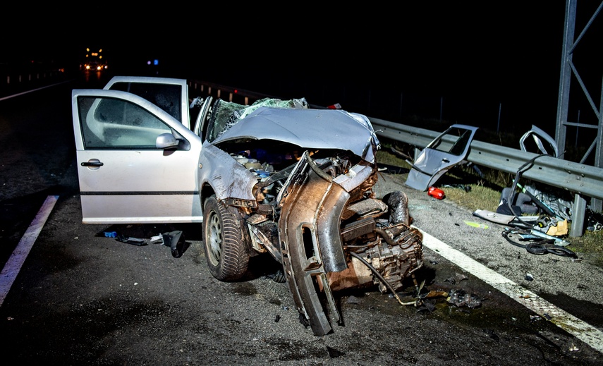 Wypadek na  drodze nr 22 zdjęcie nr 303083