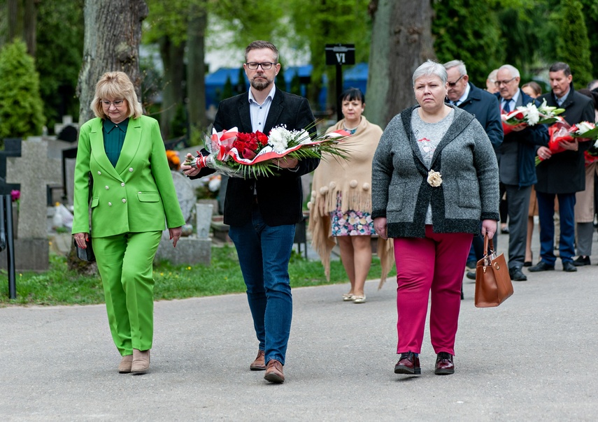 Bez prezydentów na smoleńskich obchodach zdjęcie nr 304816