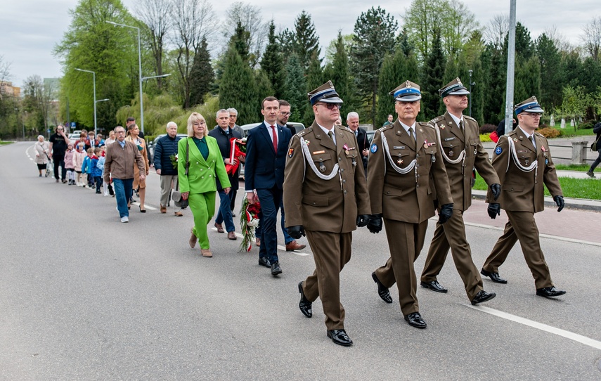 Bez prezydentów na smoleńskich obchodach zdjęcie nr 304790