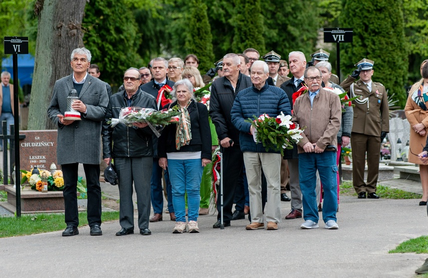 Bez prezydentów na smoleńskich obchodach zdjęcie nr 304808