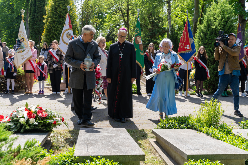 W rocznicę zakończenia wojny w Europie zdjęcie nr 307072