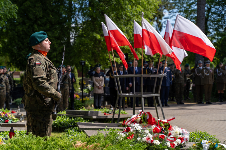 W rocznicę zakończenia wojny w Europie zdjęcie nr 307083