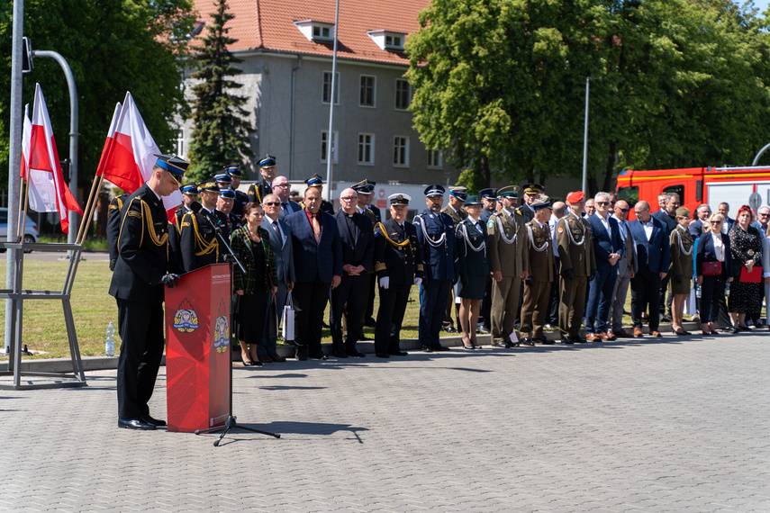 Strażacy świętują zdjęcie nr 307588