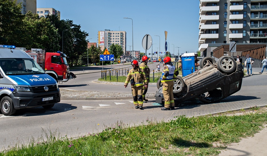 Elbląg Awaria przyczyną dachowania