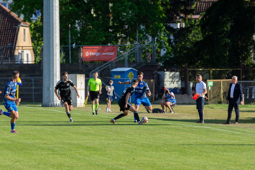 Czarne chmury nad Olimpią zdjęcie nr 307831