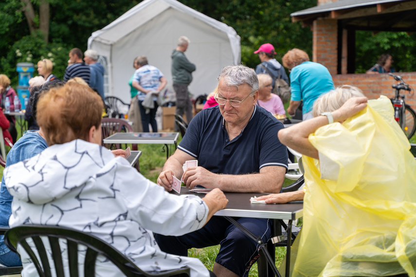 Piknik, który integruje zdjęcie nr 308477