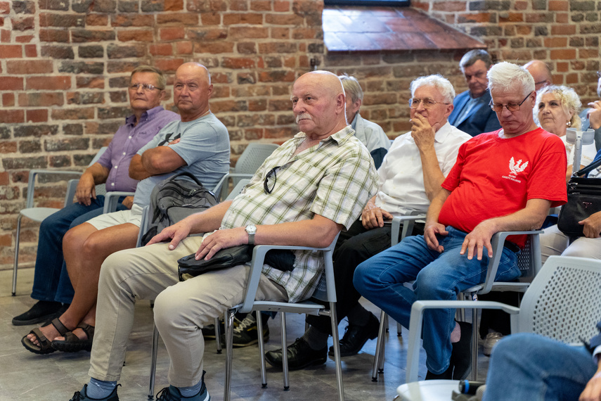 Spotkanie wyborcze Macieja Wąsika zdjęcie nr 309083