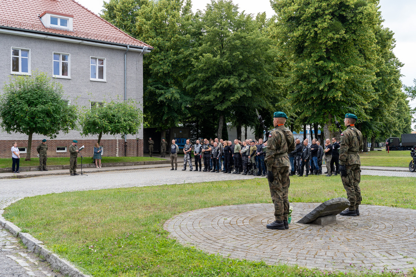 Uczcili pamięć kolegów poległych na wojskowych misjach zdjęcie nr 309736