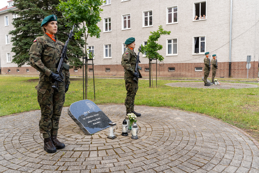 Uczcili pamięć kolegów poległych na wojskowych misjach zdjęcie nr 309753