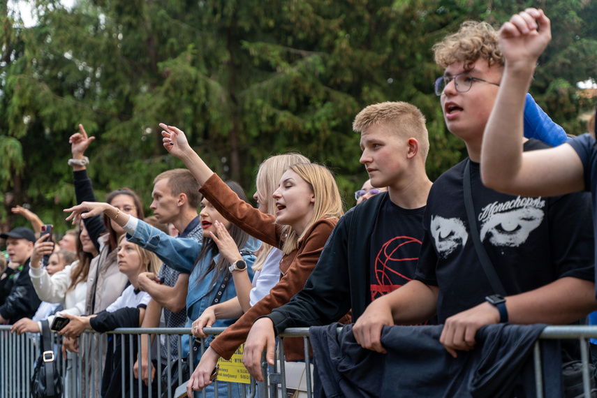 Niech zabrzmi muzyka zdjęcie nr 310059