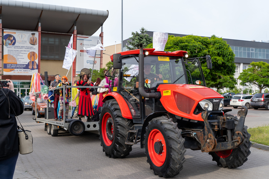 Niech zabrzmi muzyka zdjęcie nr 309929