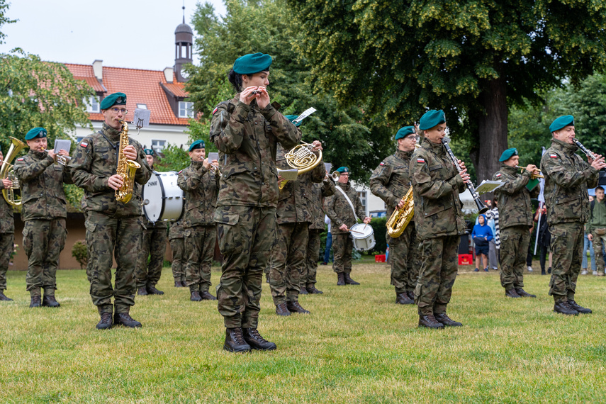 Parada na zakończenie muzycznego święta zdjęcie nr 310396