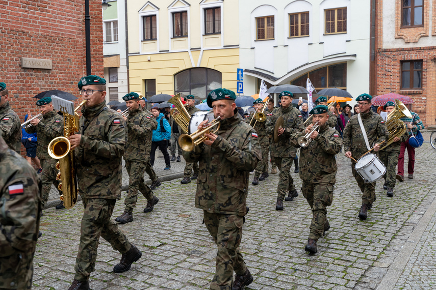 Parada na zakończenie muzycznego święta zdjęcie nr 310387