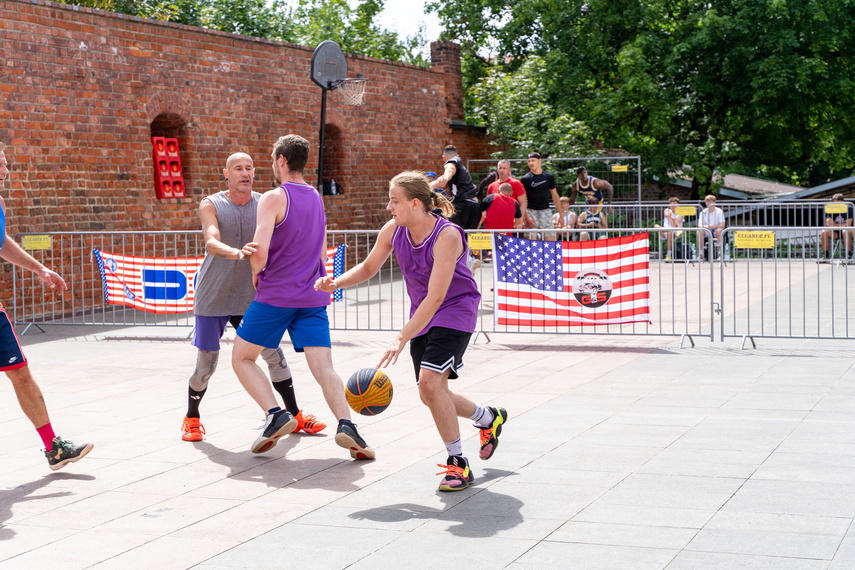 Armwrestling, streetball i amerykański styl zdjęcie nr 311996