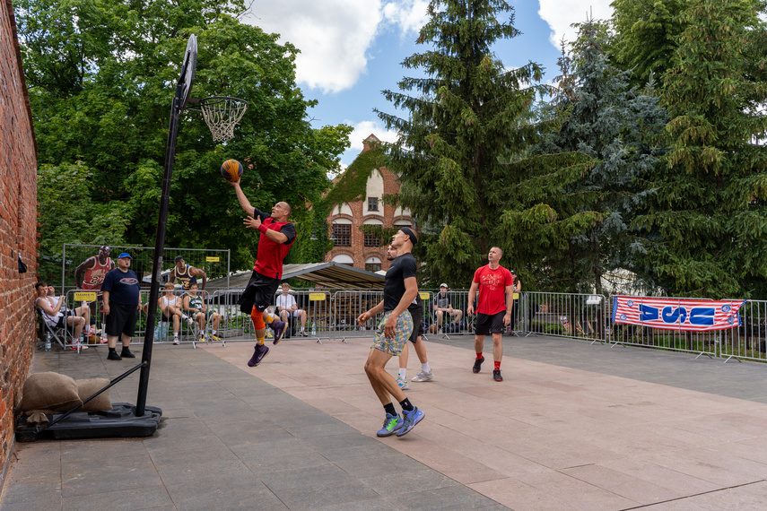 Armwrestling, streetball i amerykański styl zdjęcie nr 312005