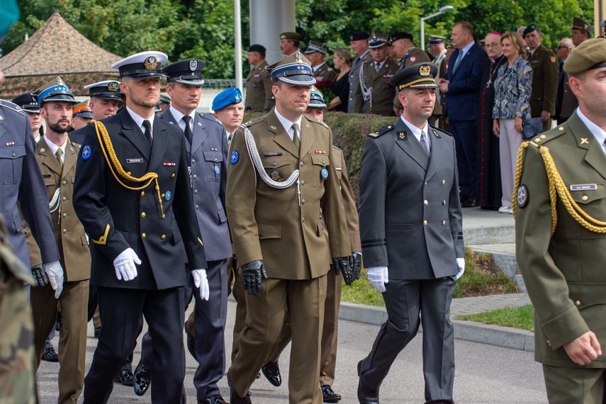 Elbląg: Nowy dowódca Wielonarodowej Dywizji Północny Wschód zdjęcie nr 313159