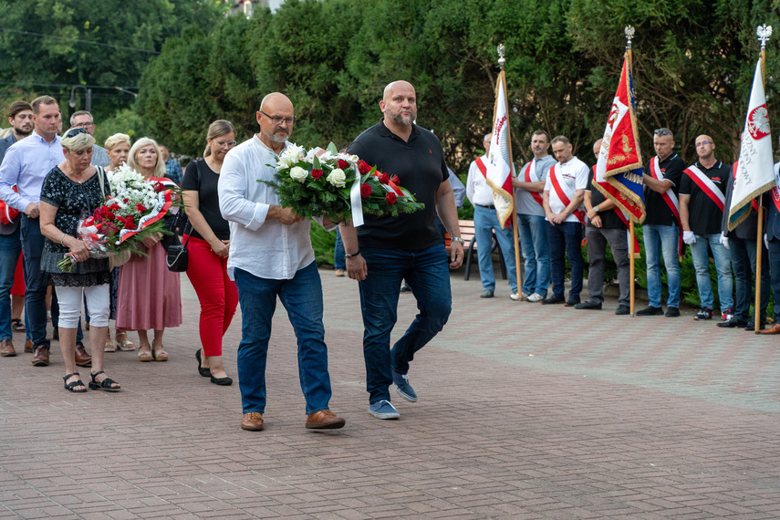 "Solidarność nigdy nie zapomina o swoich bohaterach" zdjęcie nr 314398