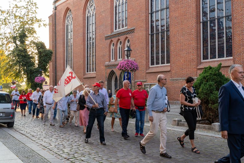 "Solidarność nigdy nie zapomina o swoich bohaterach" zdjęcie nr 314369