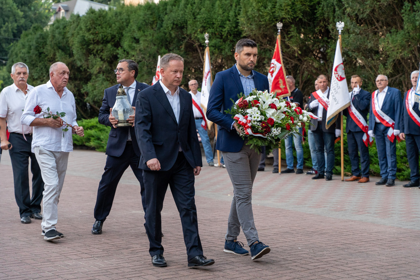 "Solidarność nigdy nie zapomina o swoich bohaterach" zdjęcie nr 314406