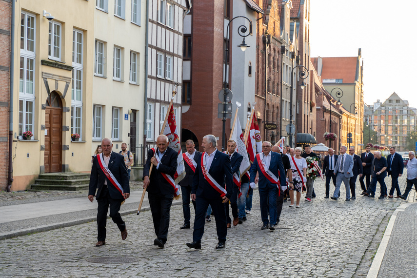 "Solidarność nigdy nie zapomina o swoich bohaterach" zdjęcie nr 314371