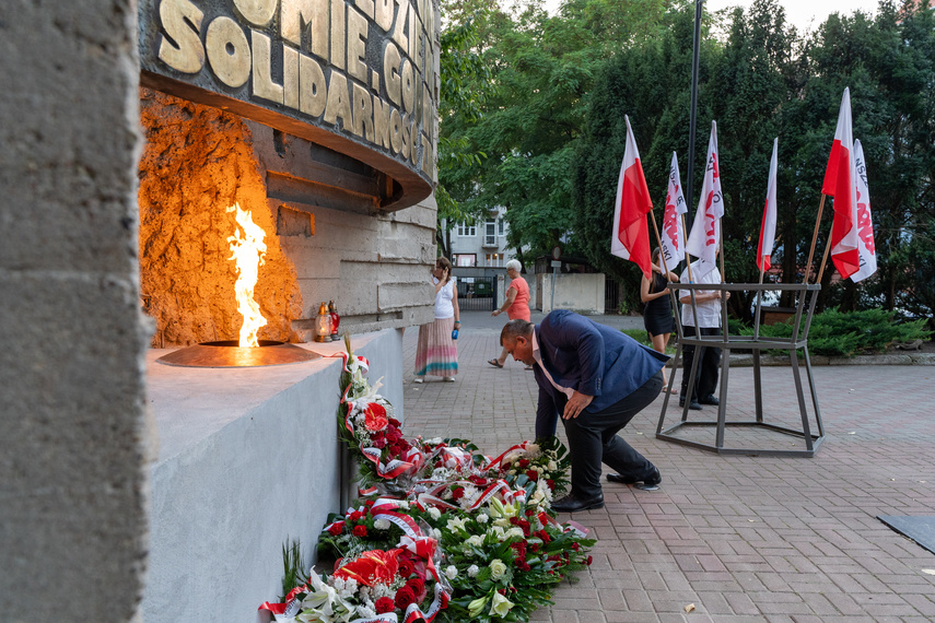 "Solidarność nigdy nie zapomina o swoich bohaterach" zdjęcie nr 314396