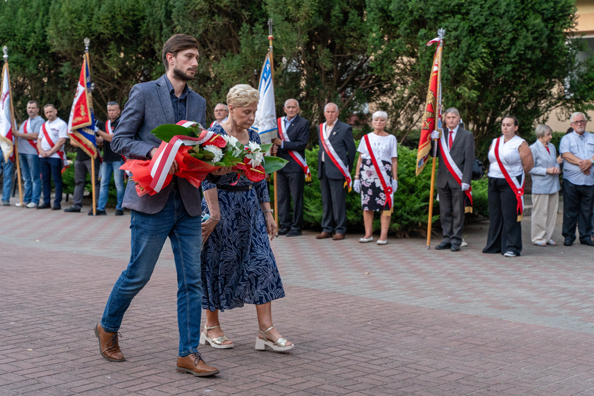 "Solidarność nigdy nie zapomina o swoich bohaterach" zdjęcie nr 314402