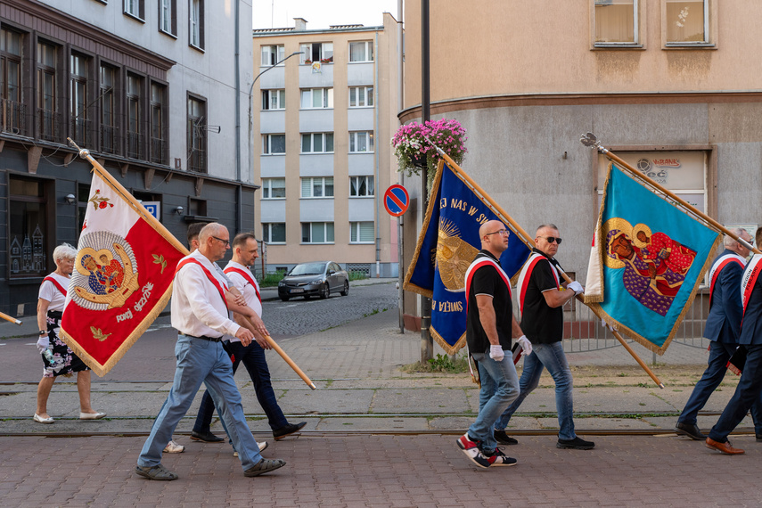 "Solidarność nigdy nie zapomina o swoich bohaterach" zdjęcie nr 314377