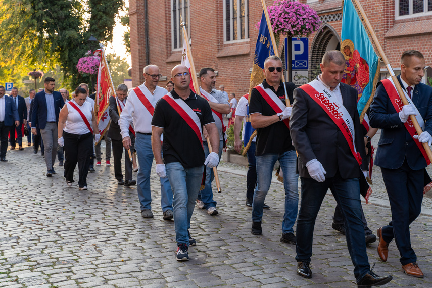 "Solidarność nigdy nie zapomina o swoich bohaterach" zdjęcie nr 314367