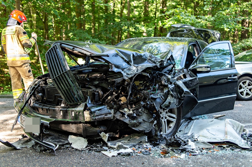 Wypadek autokaru pod Kadynami zdjęcie nr 314457