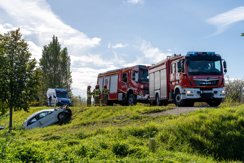  Zderzenie na drodze nr 503. Podejrzany o kierowanie pojazdem był nietrzeźwy zdjęcie nr 316519