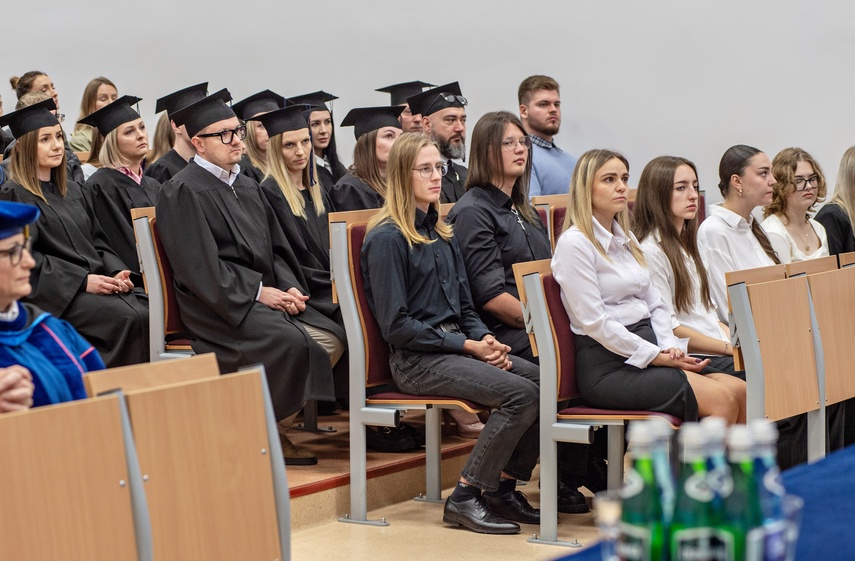 Medyczna i społeczna inauguracja zdjęcie nr 316618