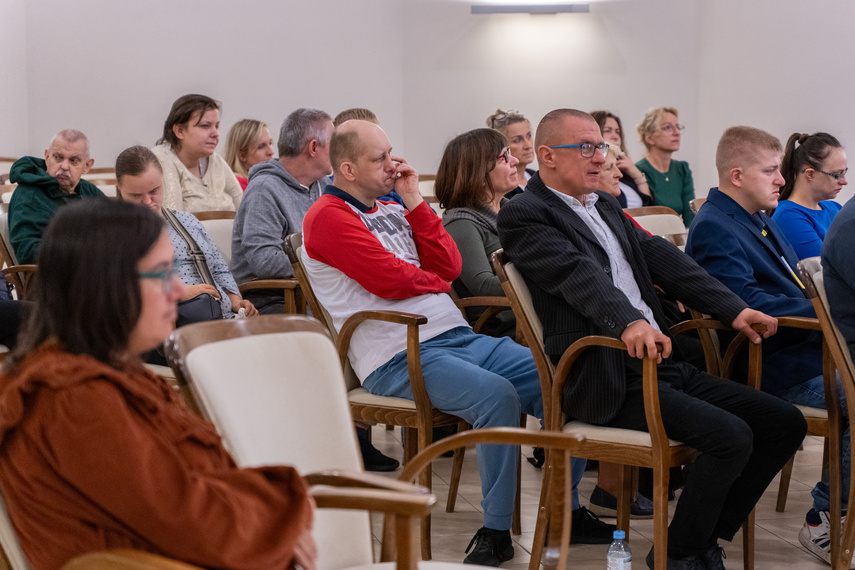 „My też mamy prawo pracować” zdjęcie nr 317687