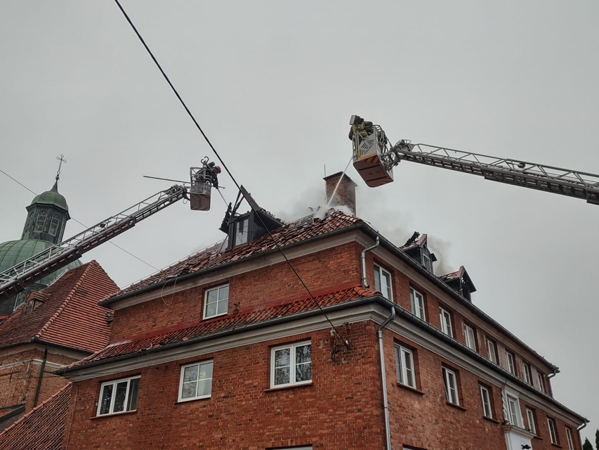 Pożar klasztoru w Braniewie zdjęcie nr 318481