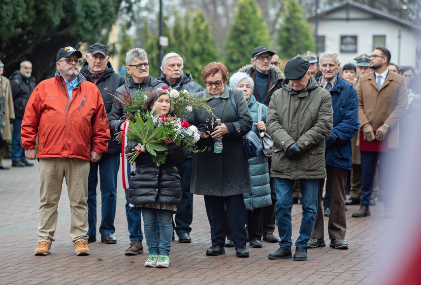 Elbląg pamięta o ofiarach Grudnia 70 zdjęcie nr 321365