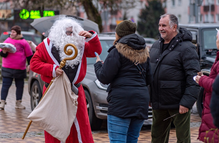 Gorący bigos, jemioła i życzenia od rolników zdjęcie nr 321609