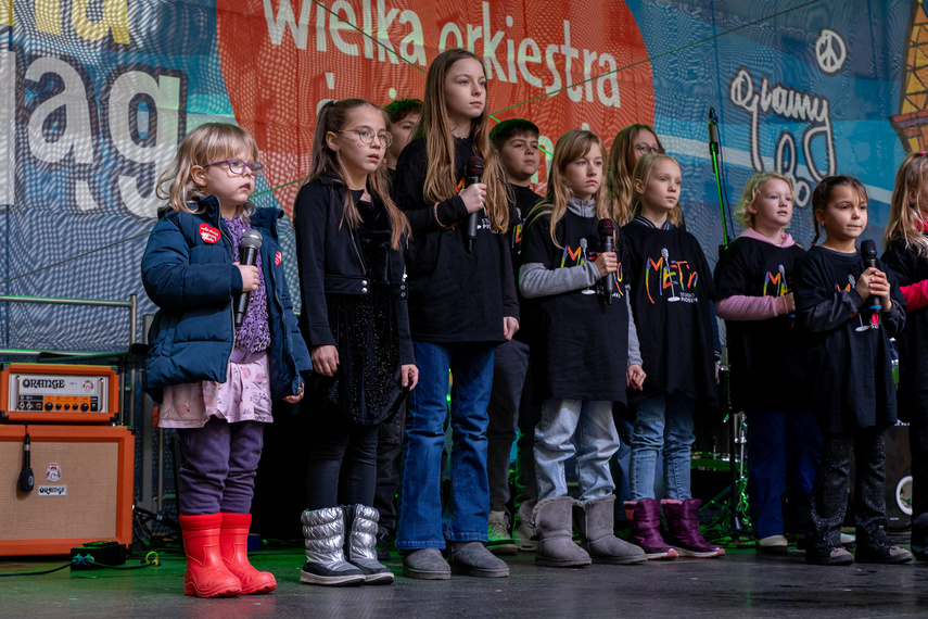 "Wyjść na zewnątrz i pokazać, na co nas stać". Trwa WOŚP w Elblągu zdjęcie nr 324331