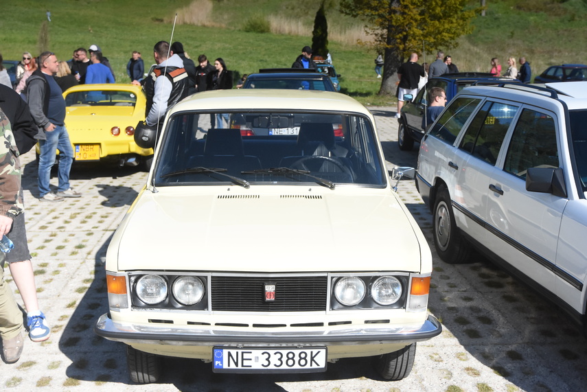 Klasyka motoryzacji zdjęcie nr 329681