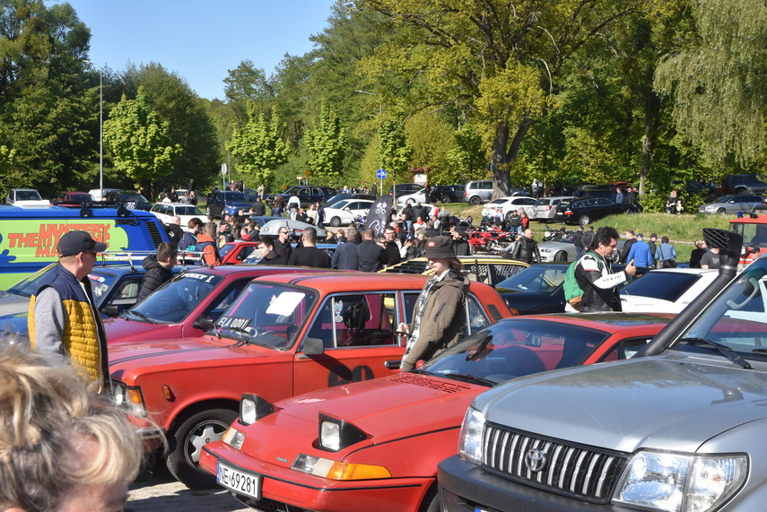 Klasyka motoryzacji zdjęcie nr 329705