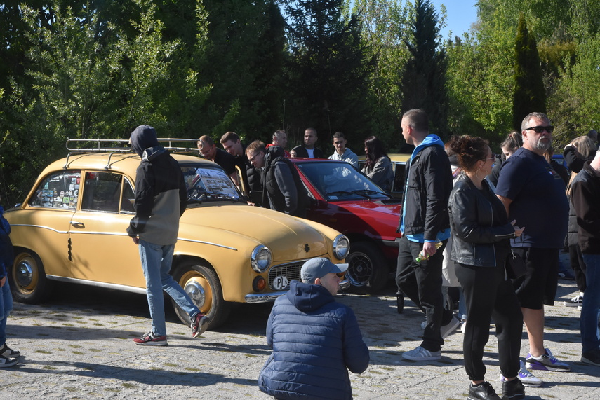 Klasyka motoryzacji zdjęcie nr 329706